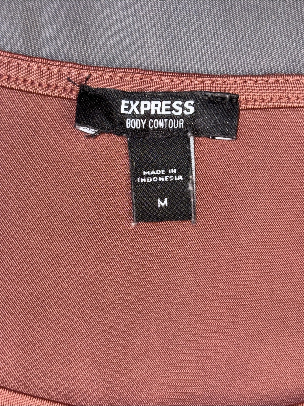 Express Body Contour Mauve Brown Scoop Neck Short Sleeve Bodysuit M - Picture 3 of 7